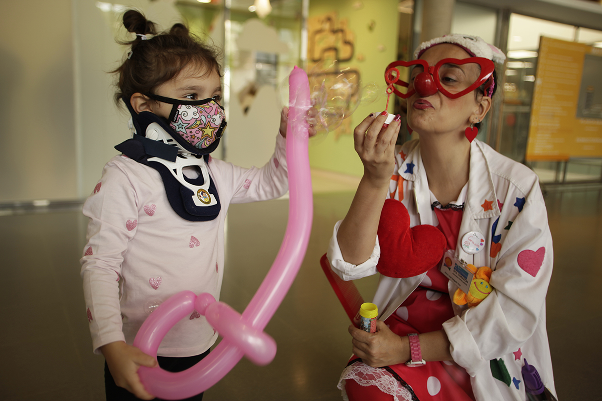 Voluntarios con pacientes